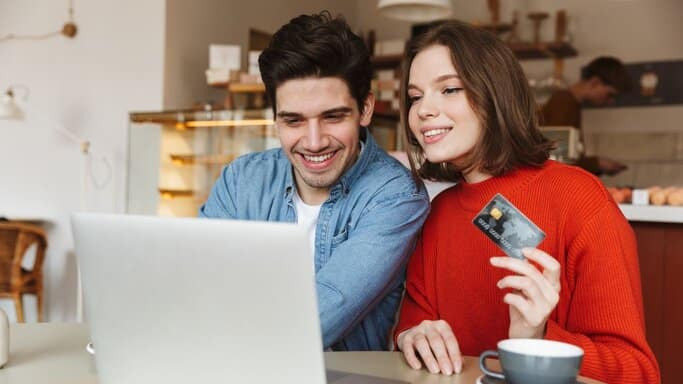Financial Decisions That Can Infringe Your Credit Score