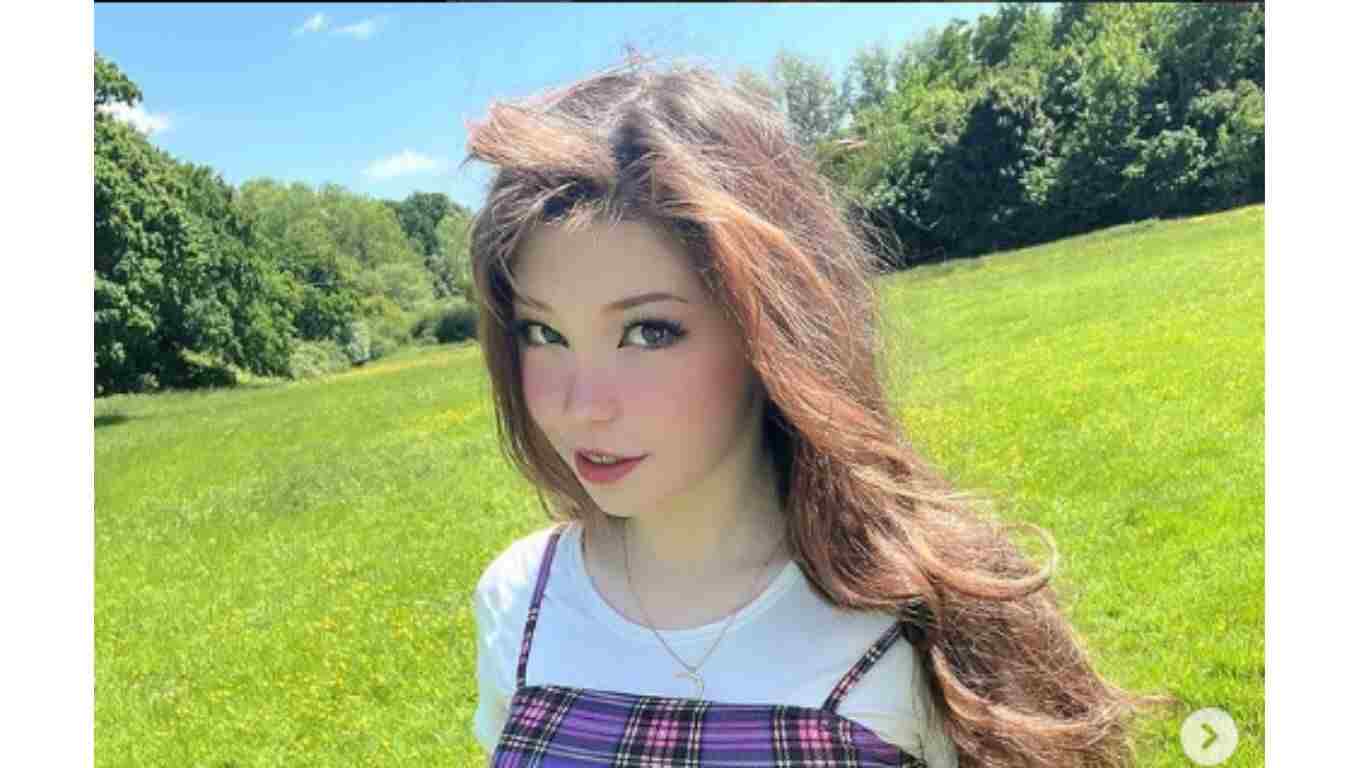 Belle Delphine's Net Worth 2022