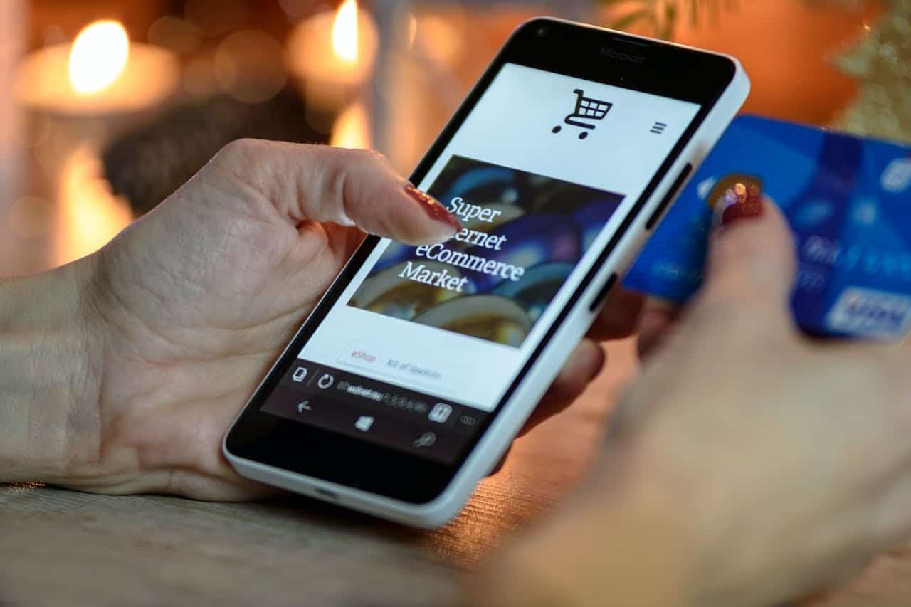 E-commerce Trends and Strategies